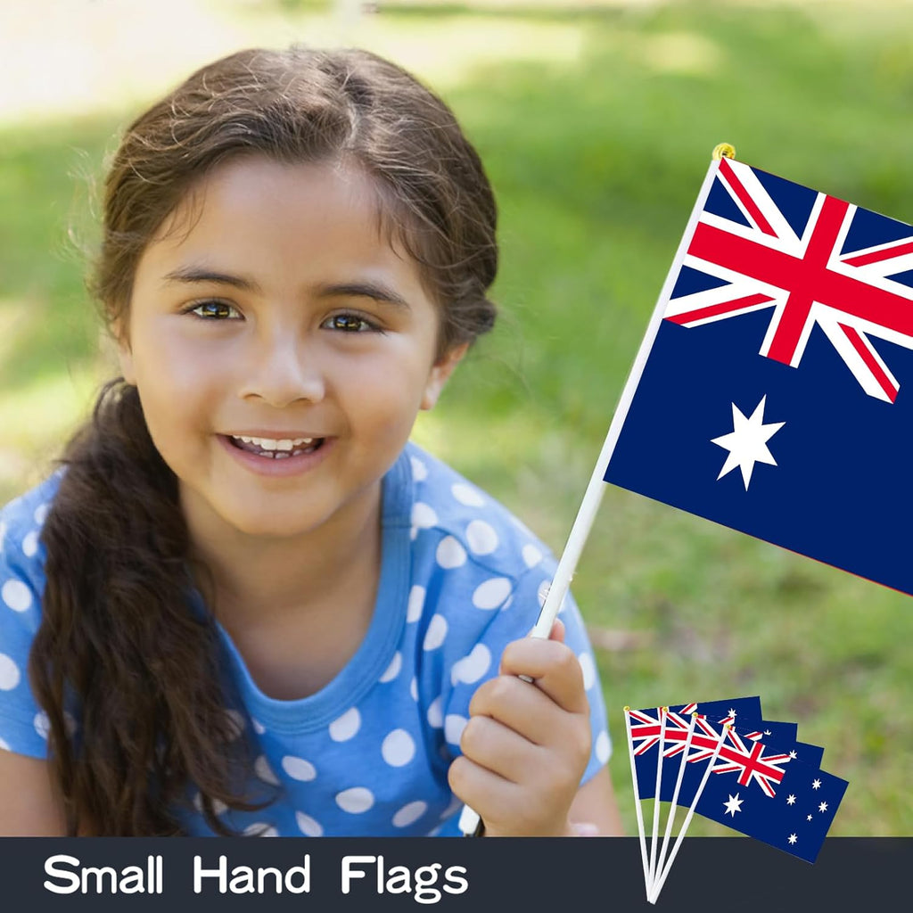 AhfuLife 15 stycken små Israel-flaggor för israelisk dekoration, mini Israel, handhållen flagga med 30 cm vit stolpe för Jom HaAtzma'ut Synagoge, solidaritetsfest, hem, trädgård, bar, dekoration